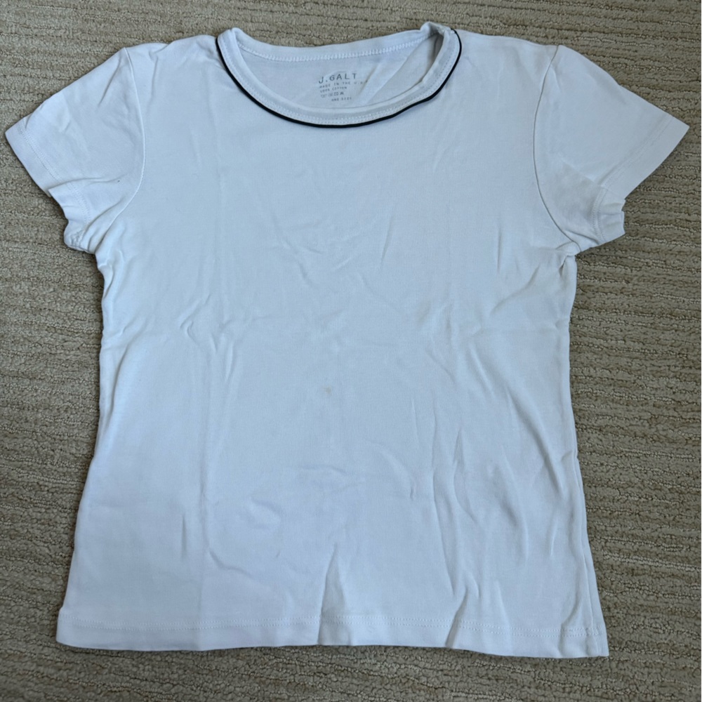 Brandy Melville (John Galt) white tee